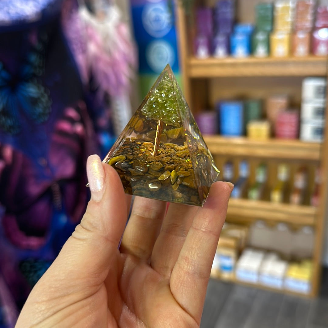 Orgonite Pyramid Green Tree