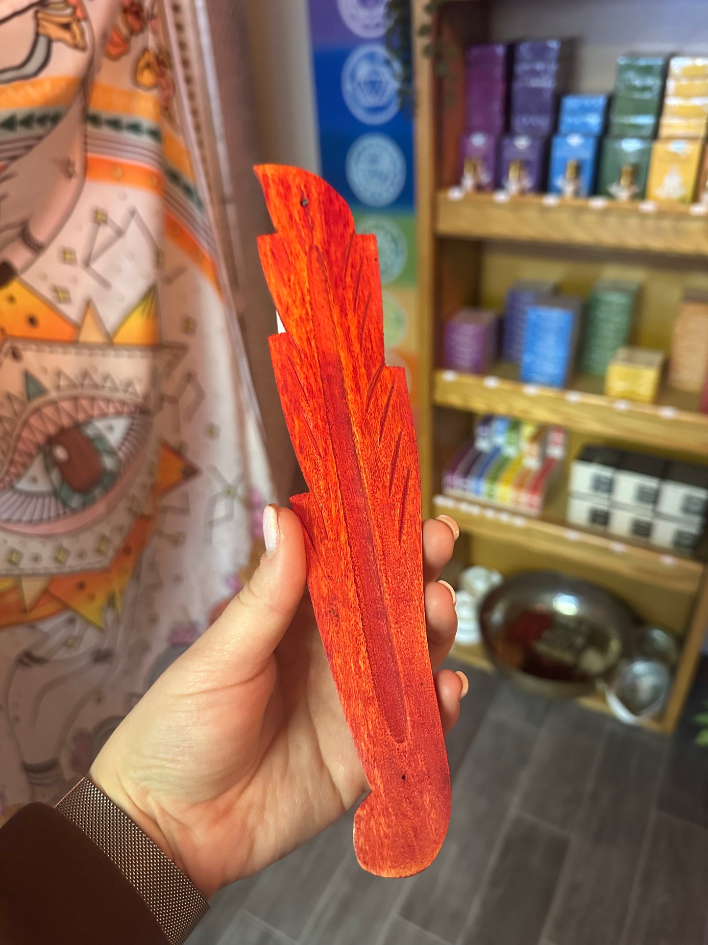 Red Leaf Mango Wood Incense Holder