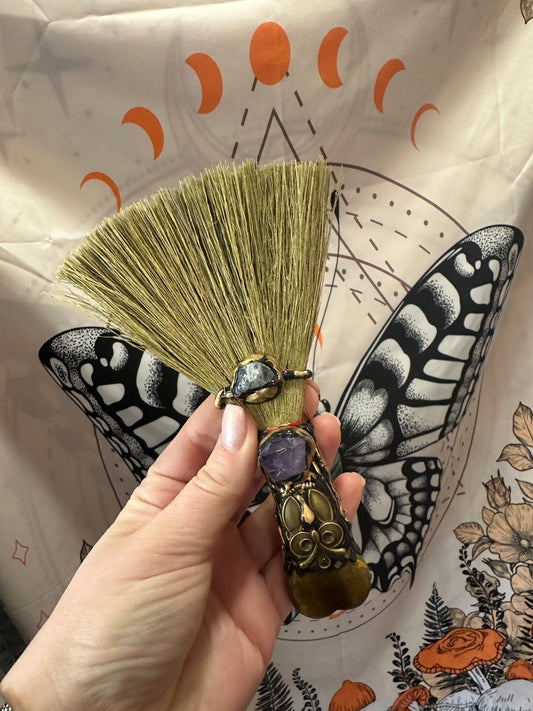 Tigers Eye Broom