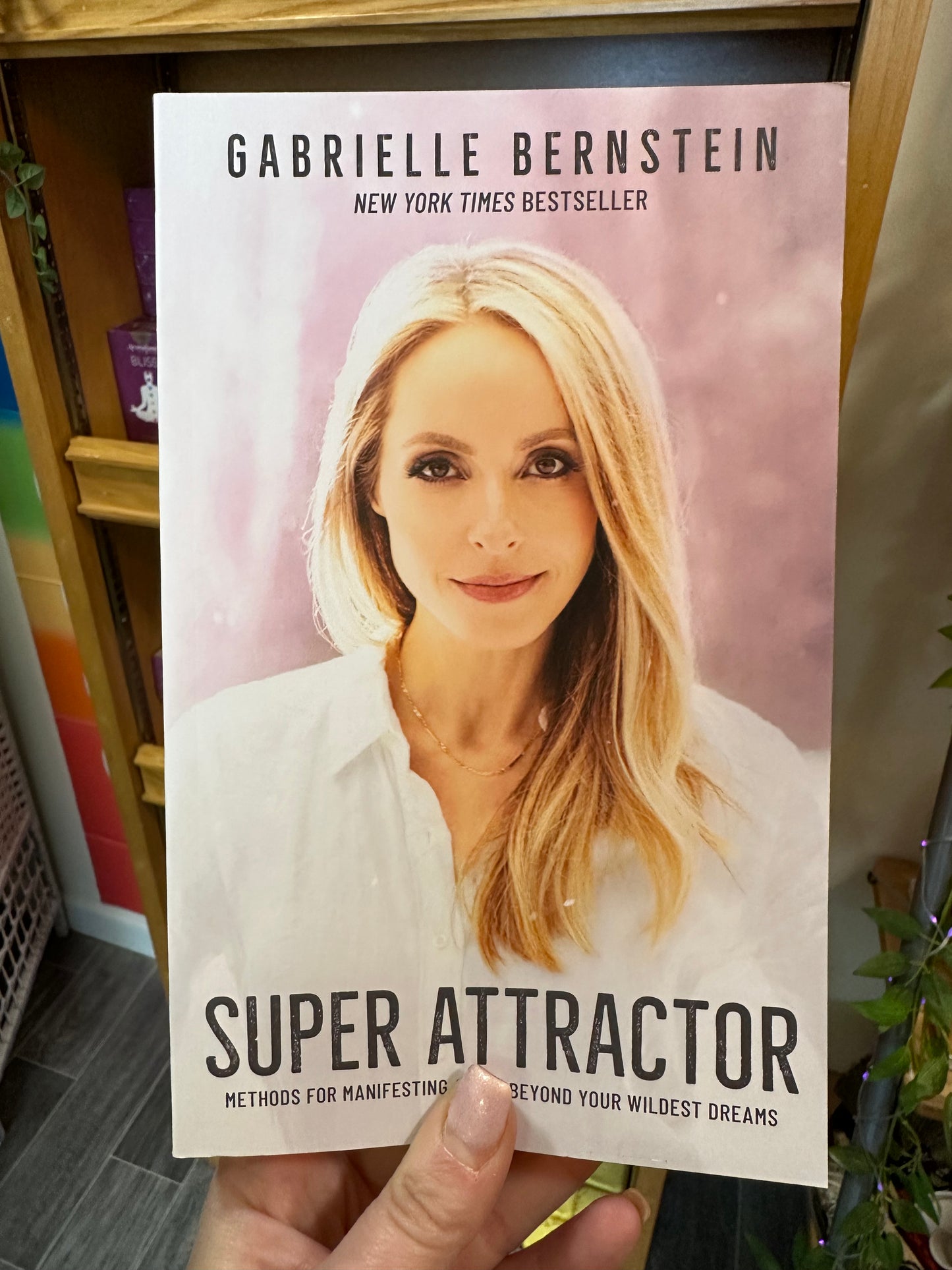 Super Attractor Book